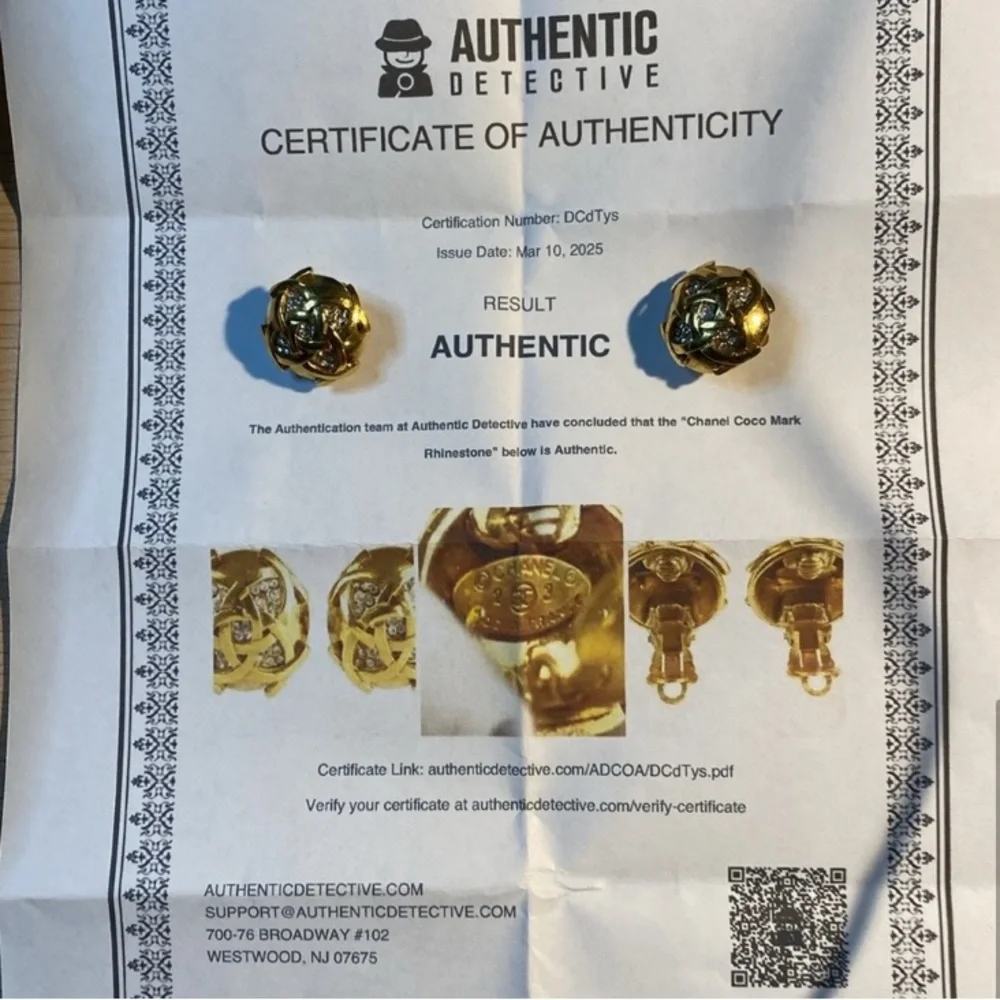 CHANEL Coco Mark Gold Plated/Rhinestone Circular Earrings-comes with COA
